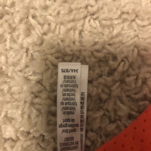 Victoria’s Secret orange sports bra - Picture 2 of 3